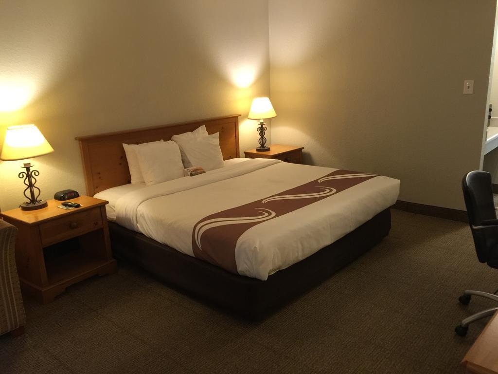 Quality Inn Salisbury Buitenkant foto